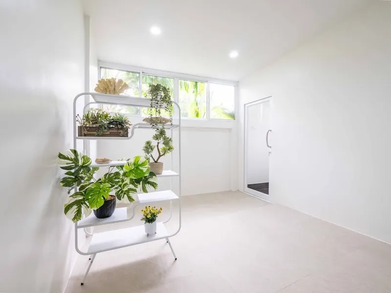 3 Bedrooms 3 Bathrooms Townhouse