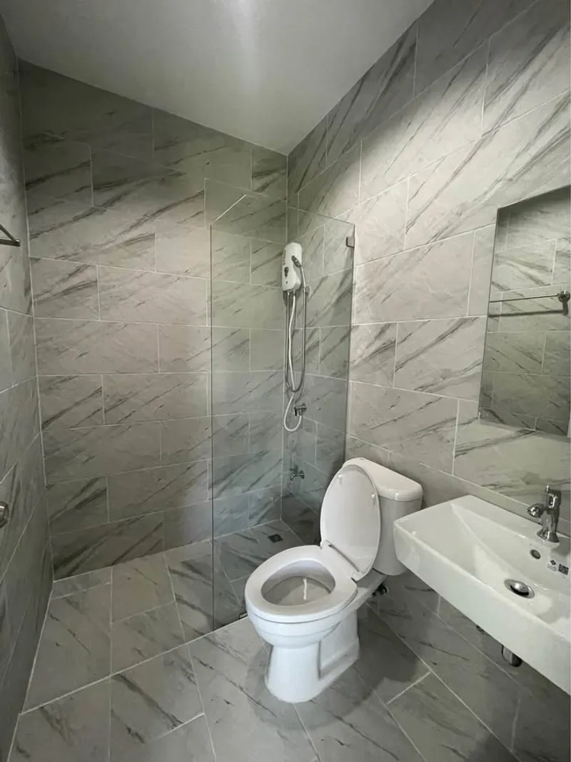 3 bedroom 3 bathroom townhouse