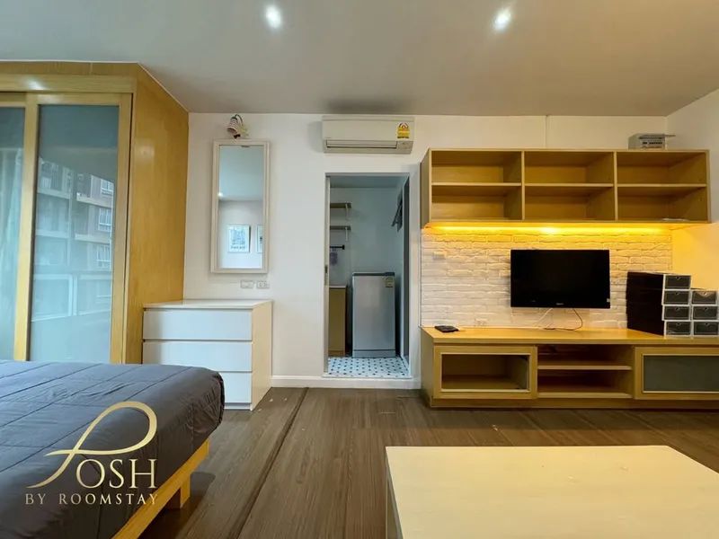 1 Bed 1 Bath Apartment