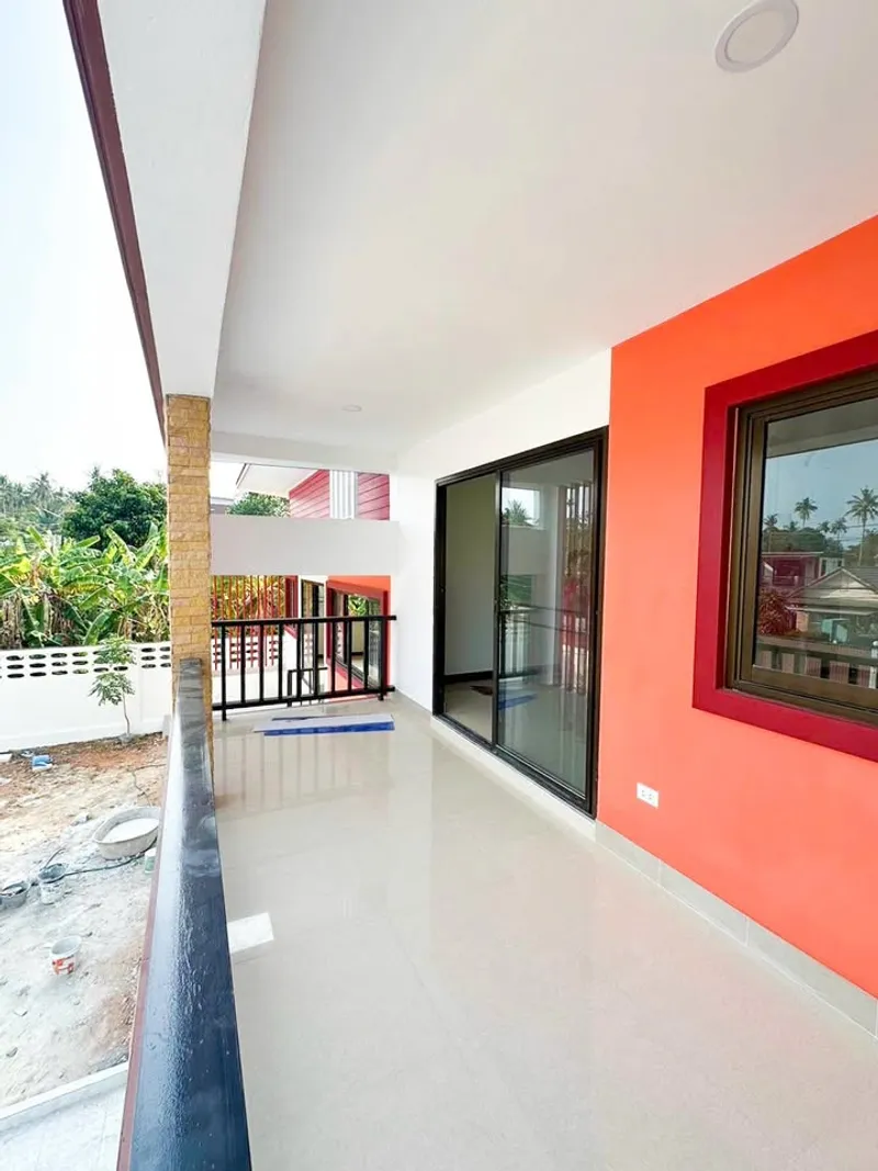 3 beds 2 baths House