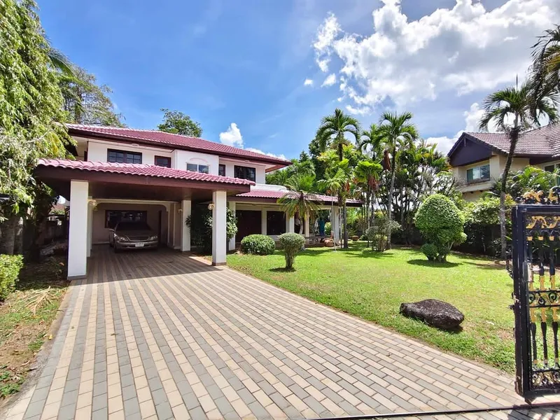 4 спальни 3 ванные – Дом