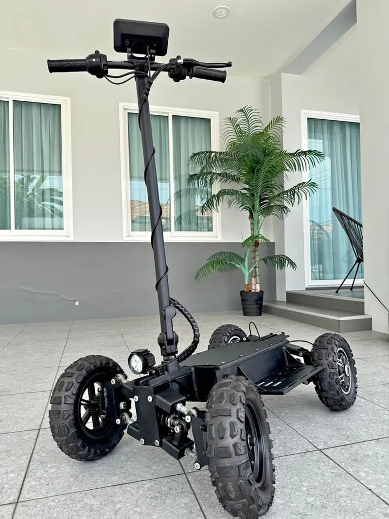 Powerful 4x4 Off‑Road Electric Scooter