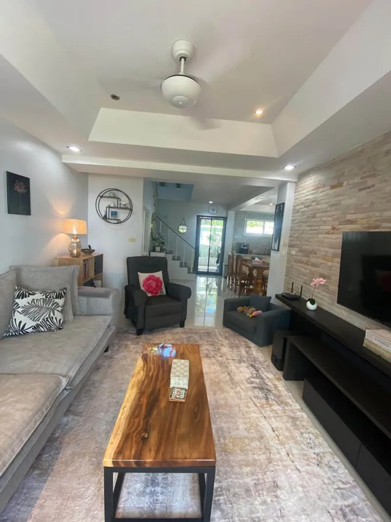 2 ห้องนอน 2.5 ห้องน้ำ - บ้าน