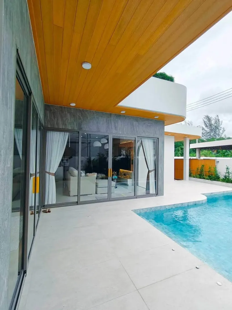 4 спальни 4 ванные - Дом