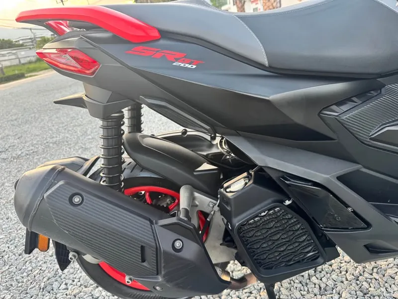 2022 Aprilia SR GT 200 MINT