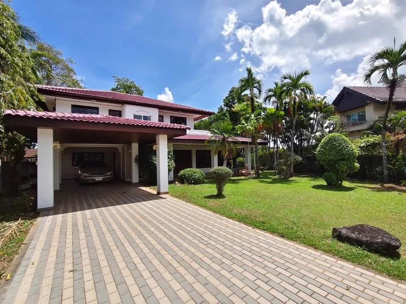 4 спальни 3 ванные – Дом