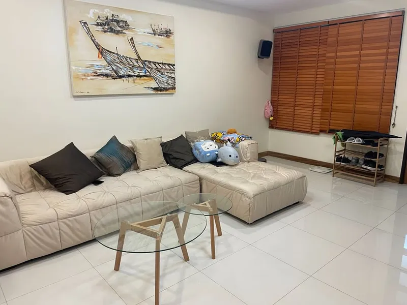 3 ห้องนอน 3 ห้องน้ำ - ทาวน์เฮาส์