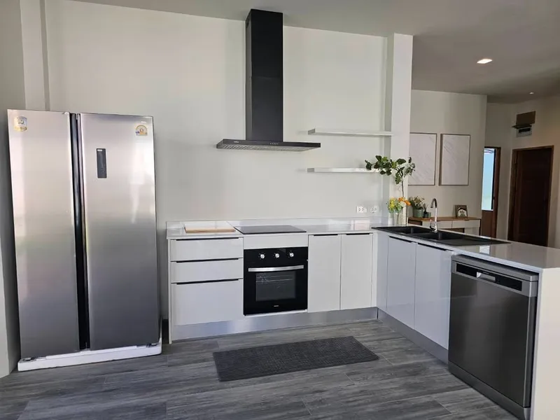 4 спальни 2 ванные Дом