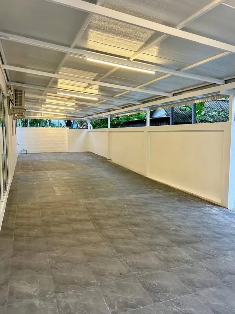 3 спальни 2 ванные комнаты Дом