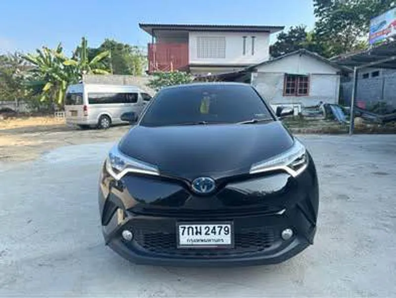 2018 Toyota C-HR Hybrid Car for Rent