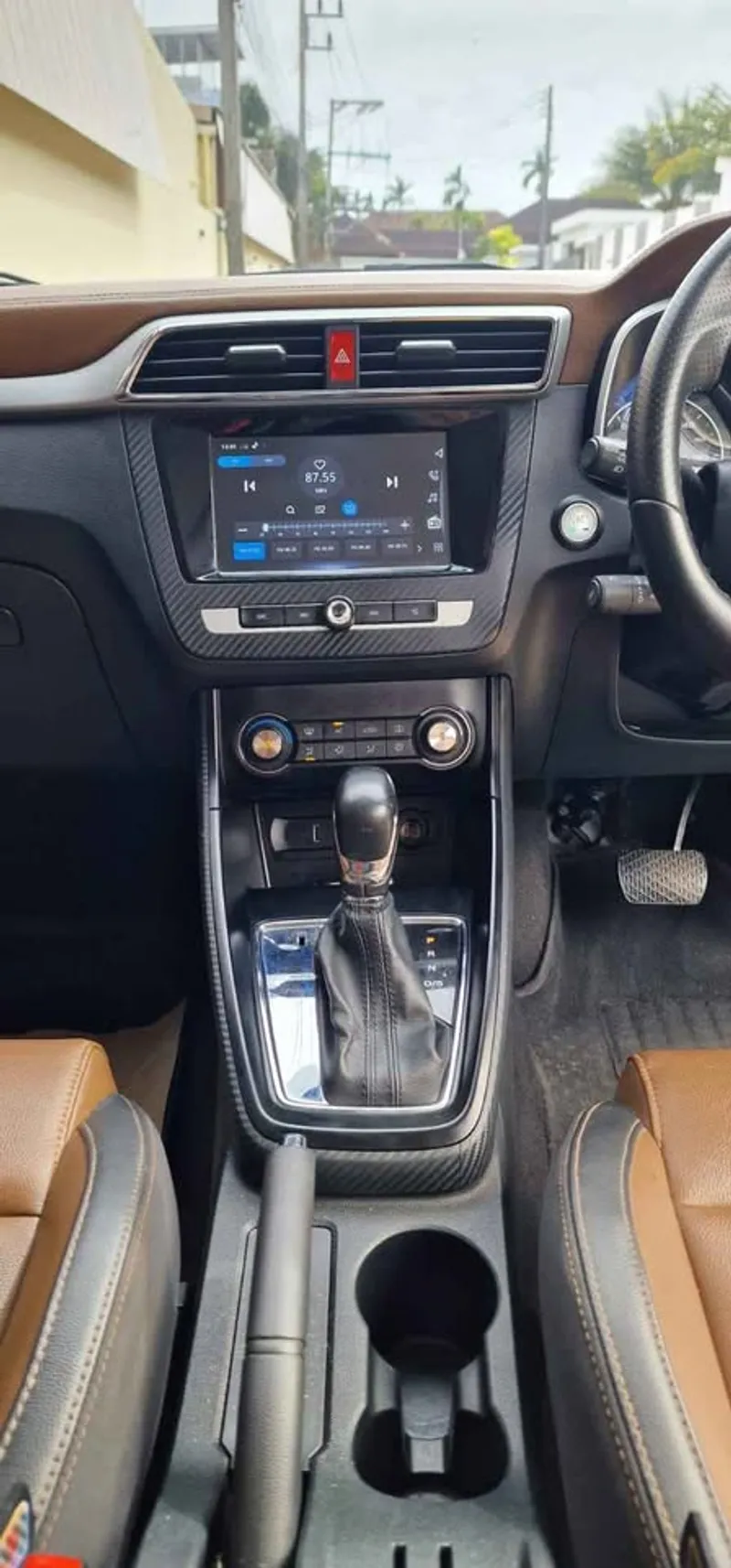 ให้เช่า MG ZS