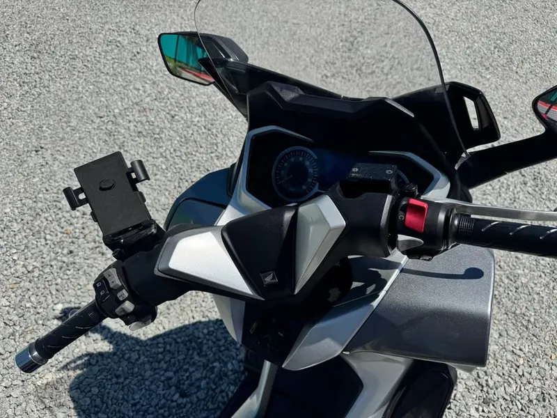 Honda Forza 300 2018 – Excellent Condition Maxi-Scooter for Sale