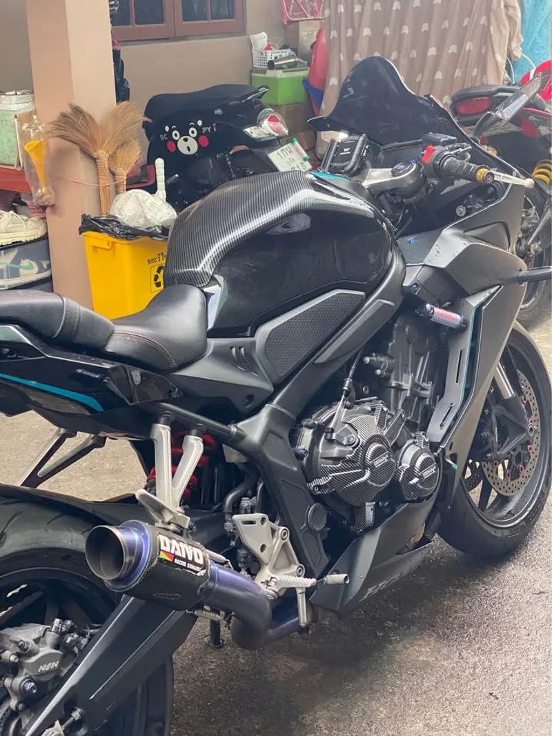 2023 Honda CBR650R for Rent