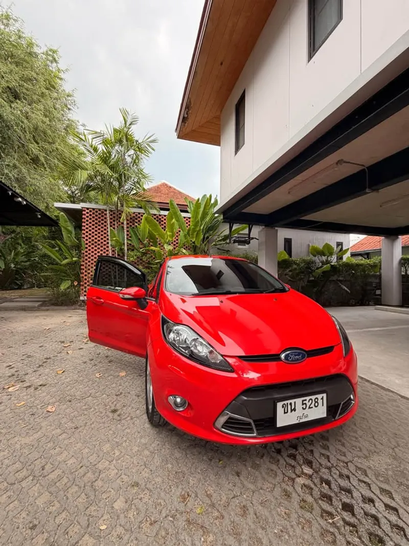 2012 Ford Fiesta