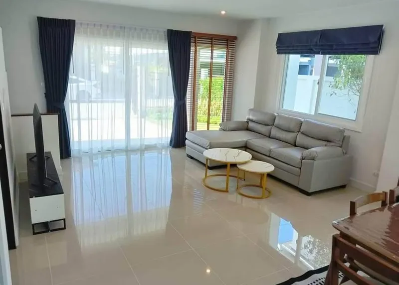 3 ห้องนอน 2 ห้องน้ำ บ้าน