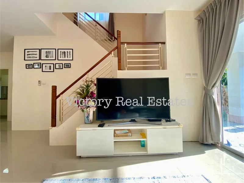 3 bedroom 3 bathroom house