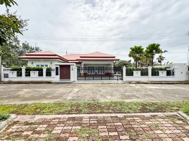 พูลวิลล่า - ม่าหนิก