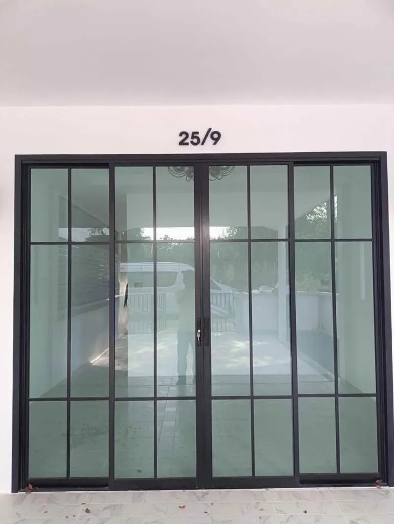 2 Bedrooms 1 Bathroom - House