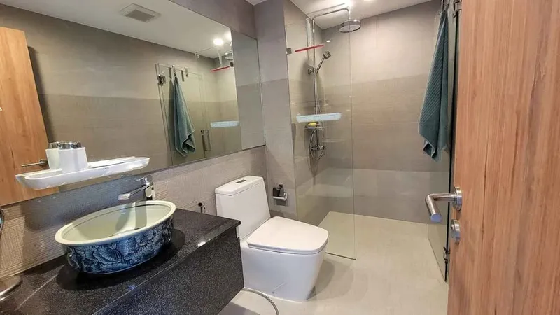 Title V Condominium, U Building