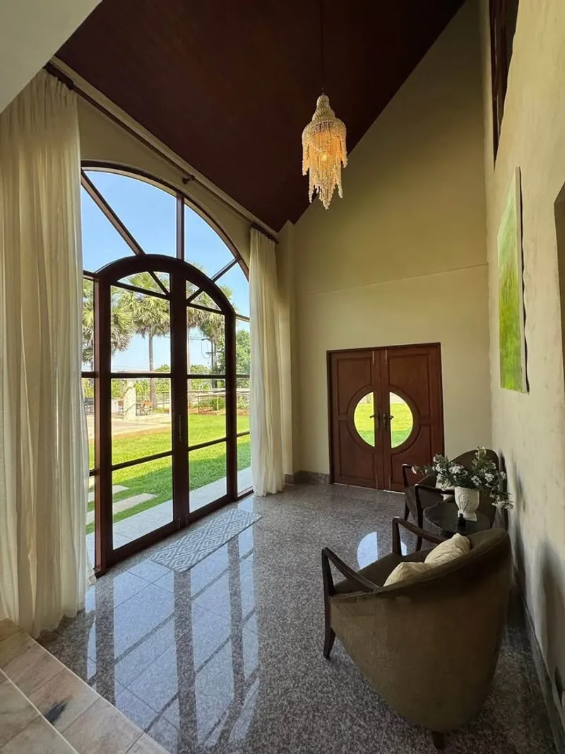 5 спален 6 ванных комнат - Дом