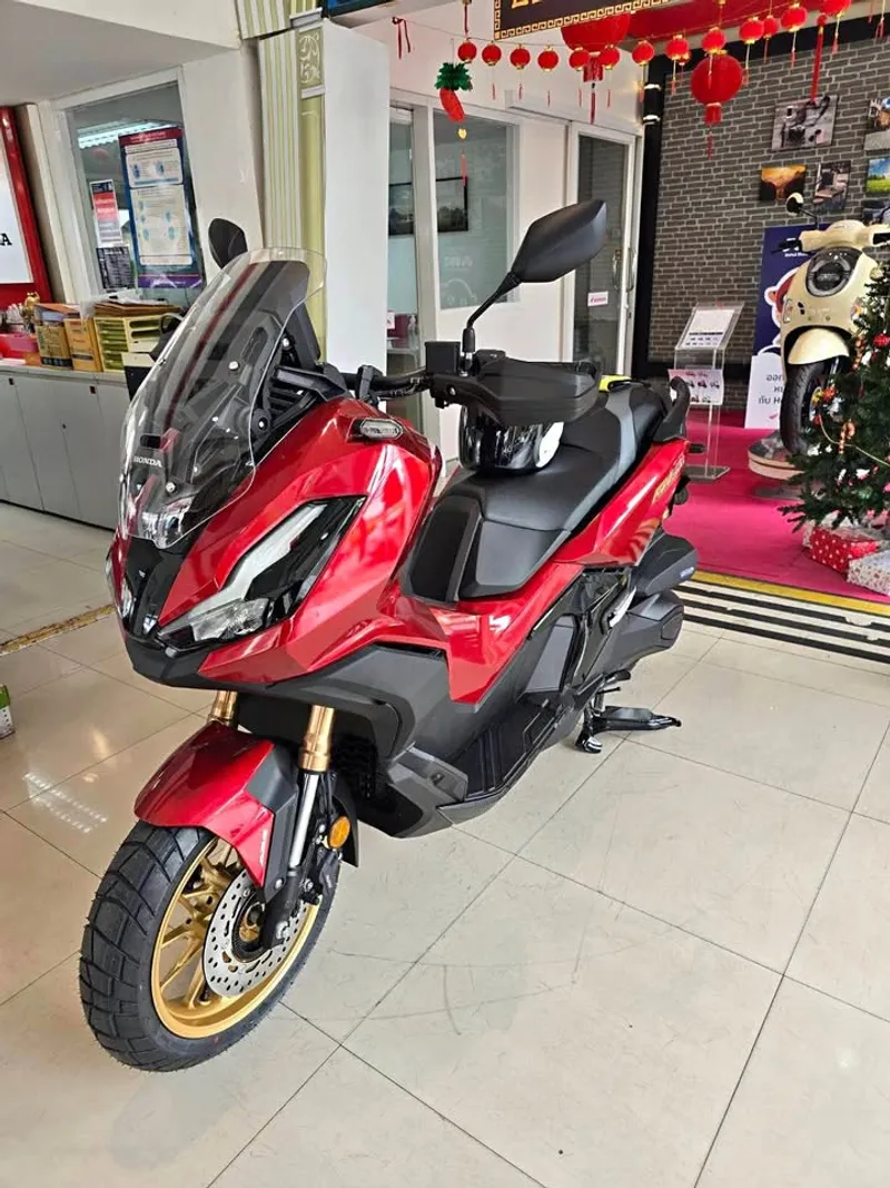 Honda ADV 350cc Motorbike for Rent