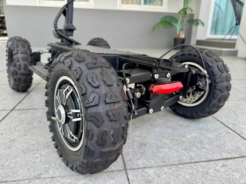 Powerful 4x4 Off‑Road Electric Scooter