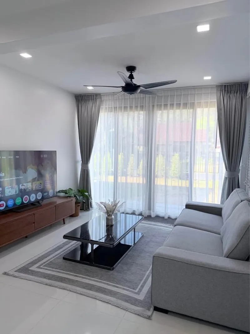 3 beds 2 bathrooms – House