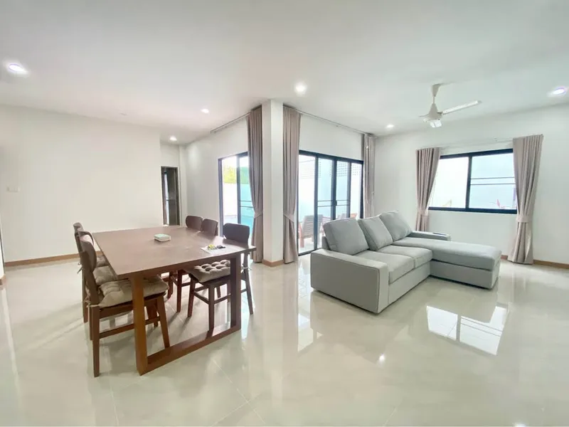 บ้านพัก 3 ห้องนอนพร้อมสระว่ายน้ำส่วนตัวให้เช่า