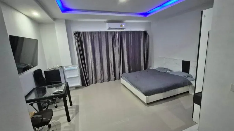 Apartment with 1 bedroom and 1 bathroom