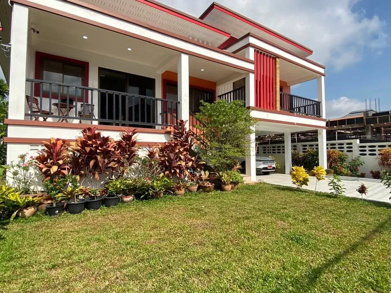 3 beds 2 baths House