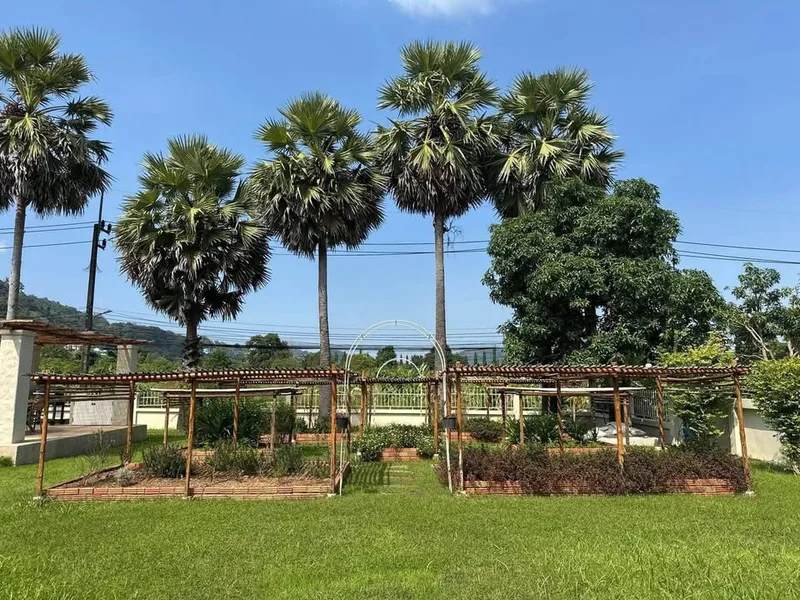 5 спален 6 ванных комнат - Дом