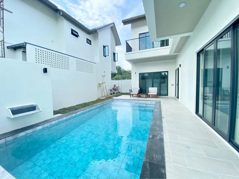 บ้านพัก 3 ห้องนอนพร้อมสระว่ายน้ำส่วนตัวให้เช่า