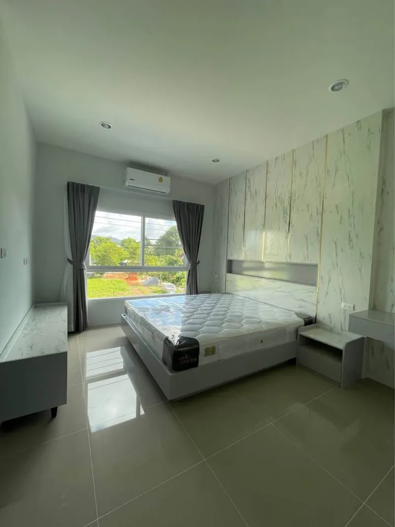 3 bedroom 3 bathroom townhouse