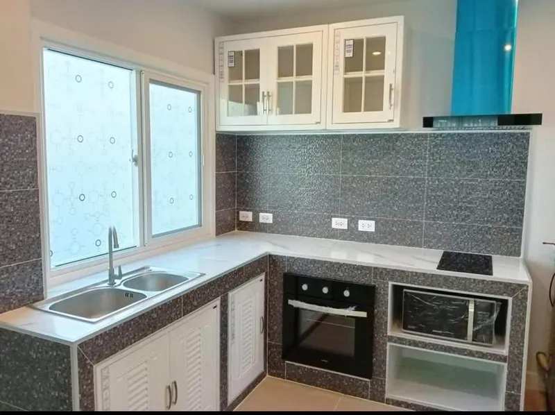 3 ห้องนอน 2 ห้องน้ำ บ้าน