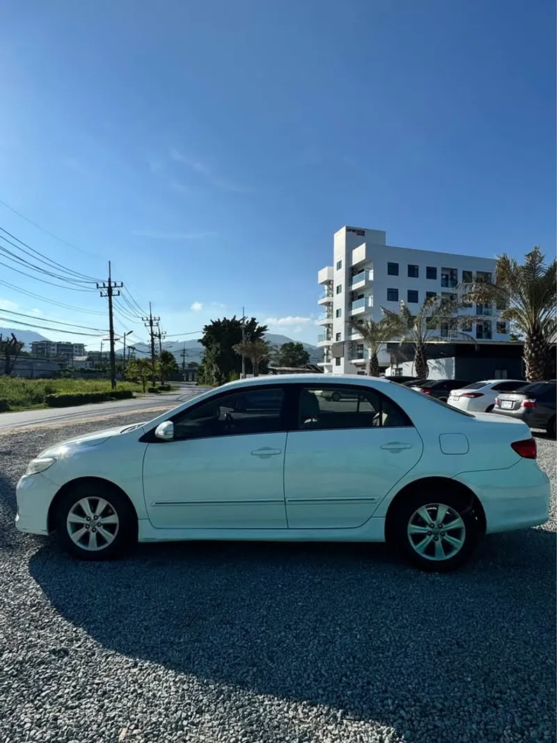 2012 Toyota Altis 1.6