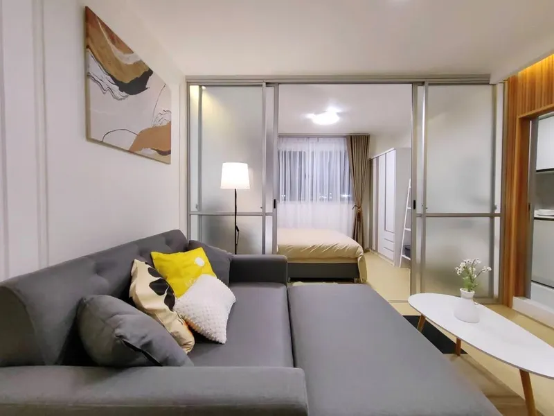 อพาร์ทเมนท์ 1 ห้องนอน 1 ห้องน้ำ