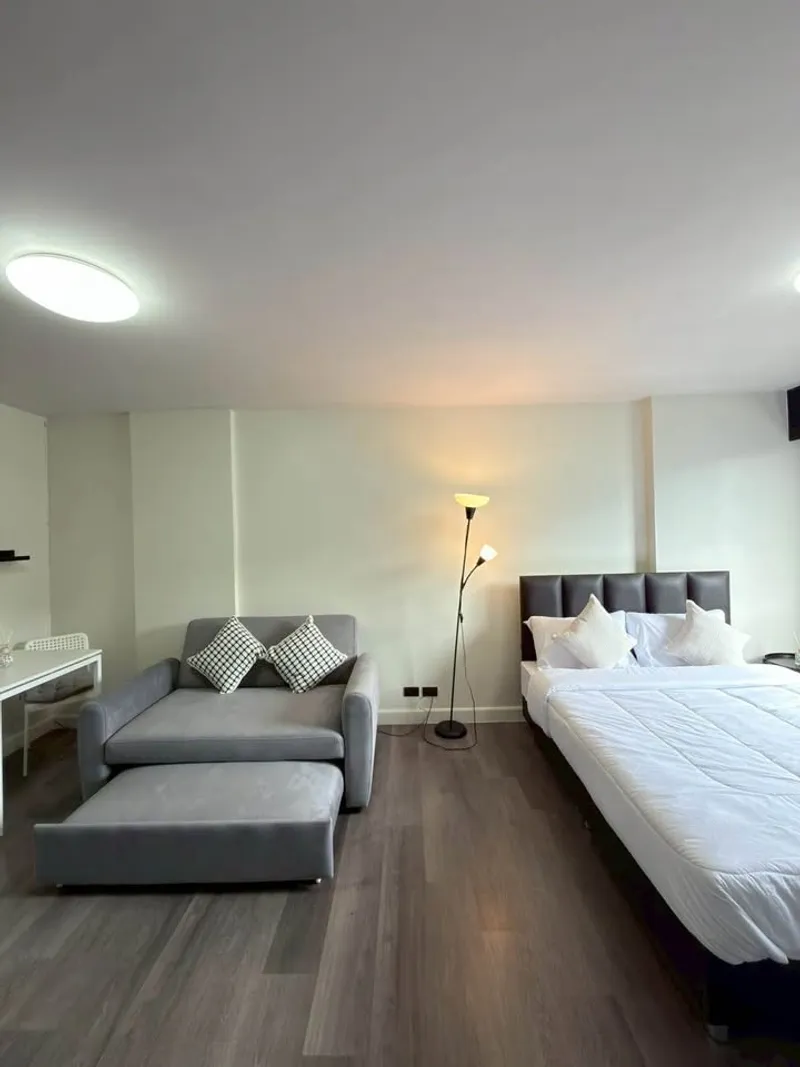 1 Bedroom 1 Bathroom - Apartment